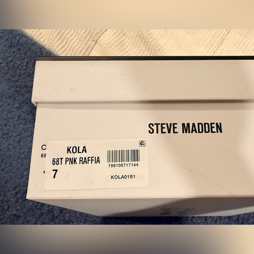NEW! STEVE MADDEN KOLA PINK RAFFIA. NIB SZ 7 - Picture 5 of 5
